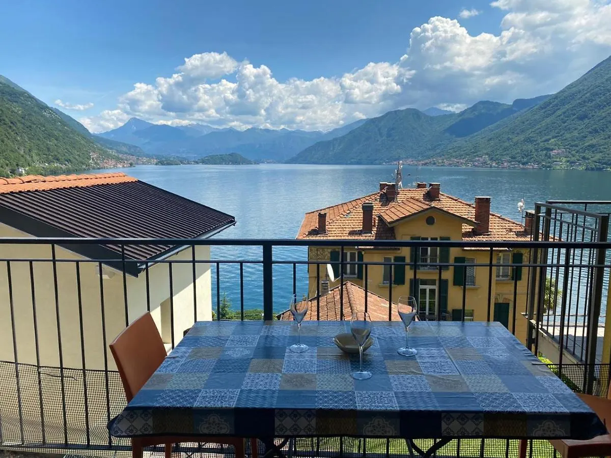 Silver Lake Residence Argegno Italy