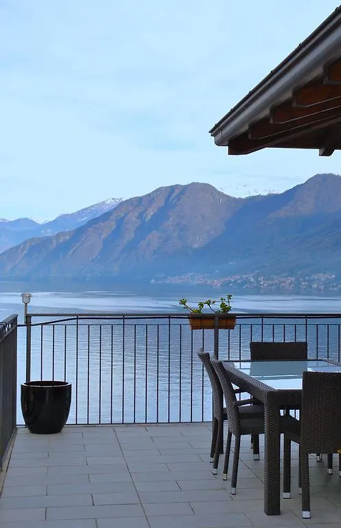 Apartment Silver Lake Residence Argegno Italy