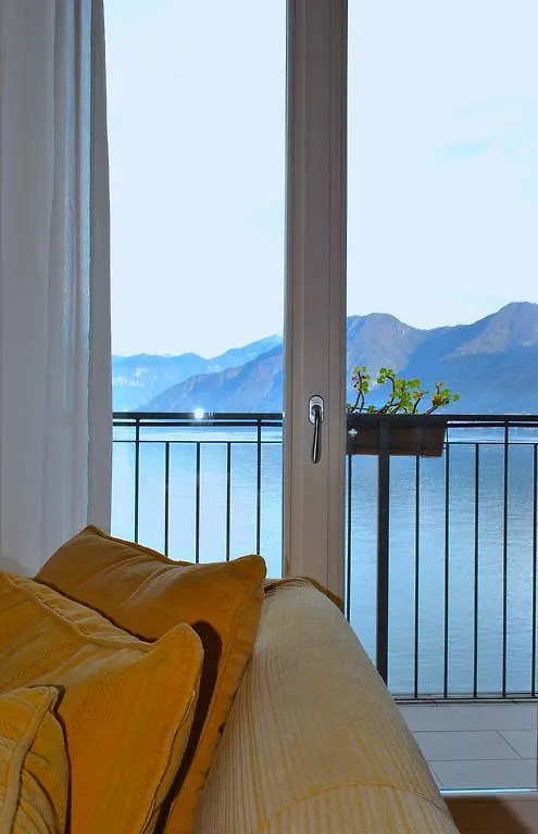 Silver Lake Residence Argegno 0*,
