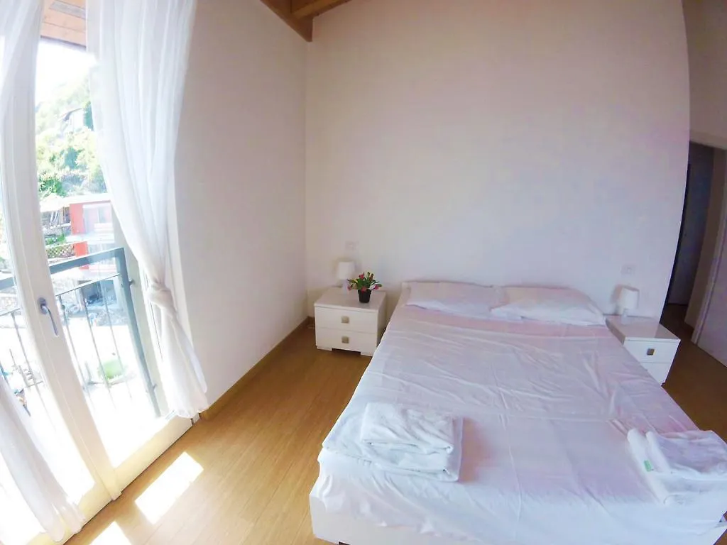 Apartment Silver Lake Residence Argegno