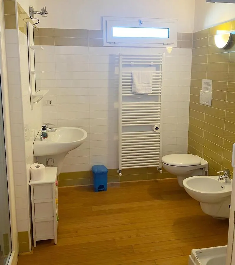 Apartment Silver Lake Residence Argegno Italy