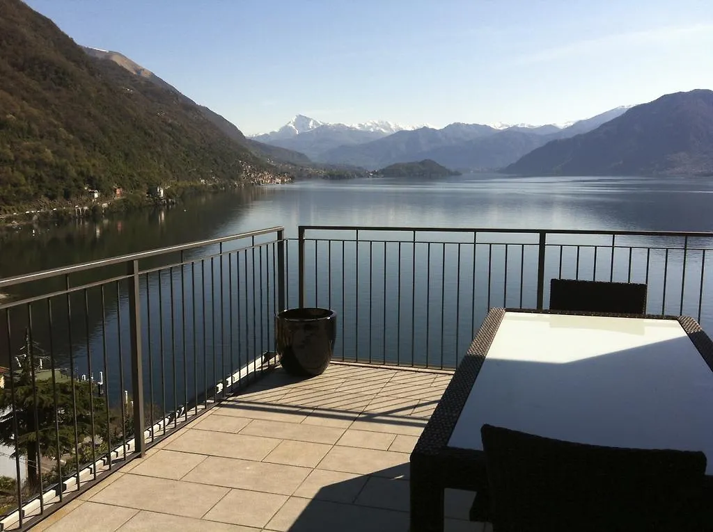 Apartment Silver Lake Residence Argegno Italy