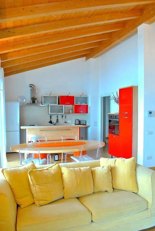 Silver Lake Residence Argegno Apartment