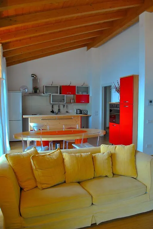 Silver Lake Residence Argegno 0*,  Italy